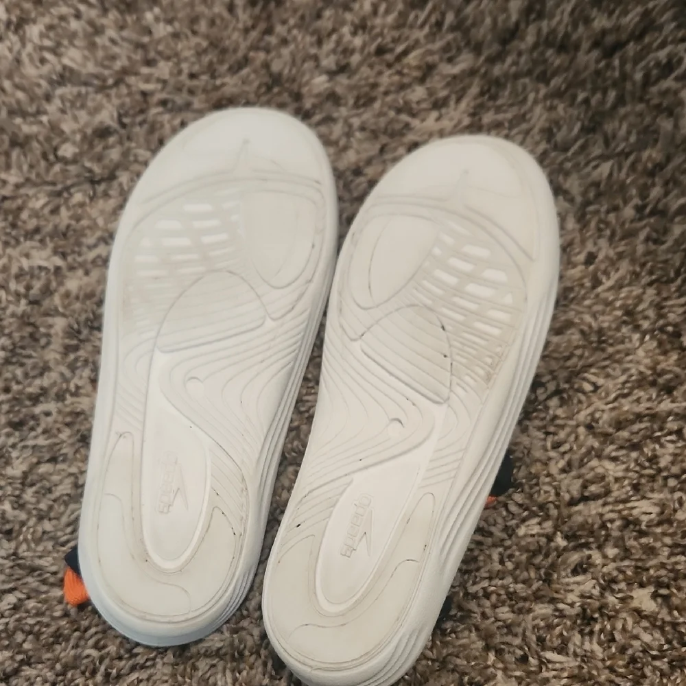 Speedo Blue and Orange Water Shoes Lightweight Design